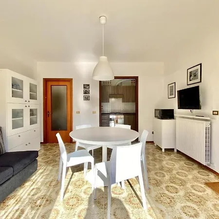 Lignano Riviera Very Nice 度假居 利尼亚诺萨比亚多罗